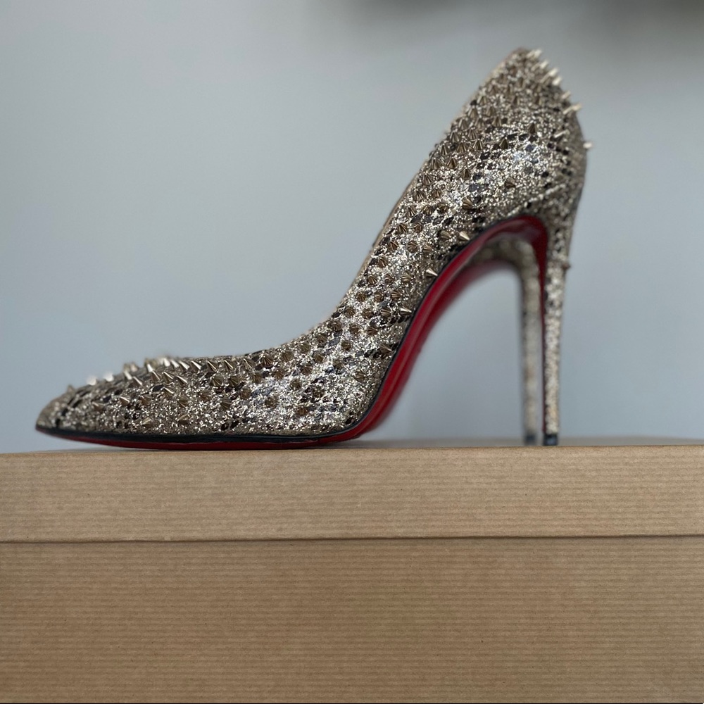 Escarpic glitter eve